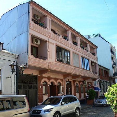 Hostel Batumi Globus Exterior foto
